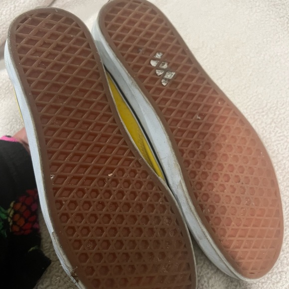 Old Skool Vans - Picture 3 of 4